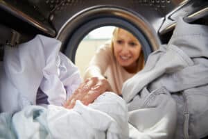 Senior Home Care Sequoyah Hills TN - Getting Laundry Help From a Senior Home Care Provider